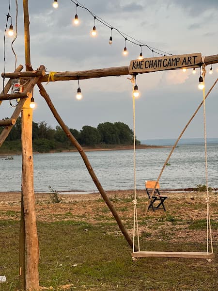 Hình ảnh KHẼ CHẠM CAMP ART - 5