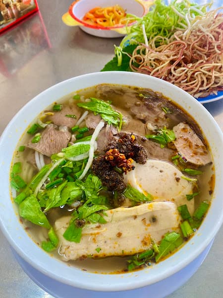 Bún bò Huế Cố Đô