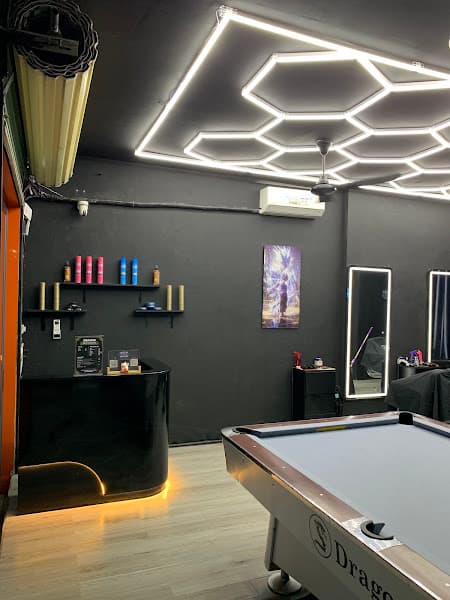 Hình ảnh Dragon barber house - 2