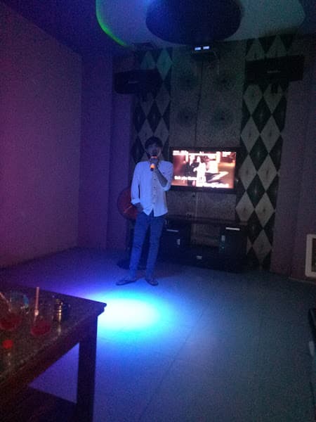 Ảnh bìa Karaoke Họa Mi