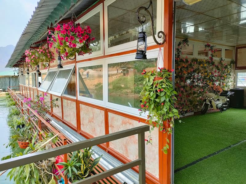 Ảnh bìa Nhà Hàng Trần Gia Linh