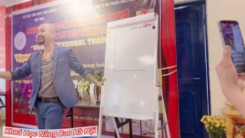 Hình ảnh Viện Tóc Quốc Tế NHẤT LINH WORLD VIỆT NAM - 4