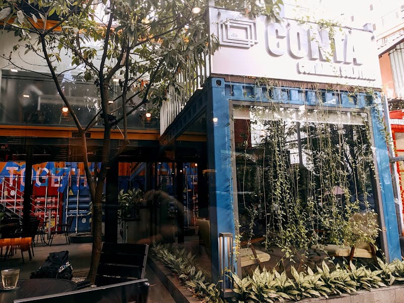 THE FAMILY BEAN COFFEE