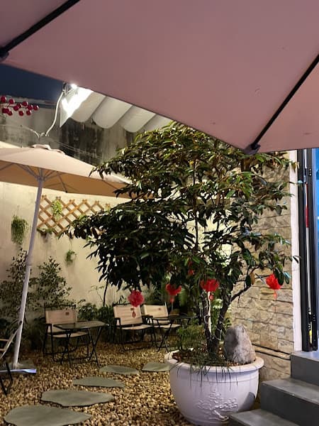 Ảnh bìa Nắng coffee 55 hồ an biên