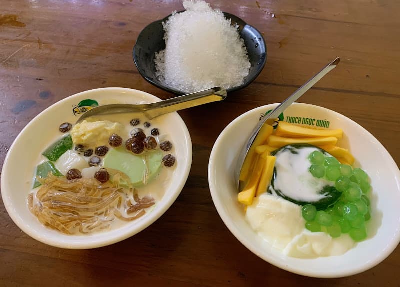 Bánh Mỳ Hành Rim Huyền Lài