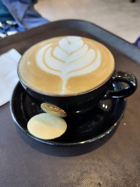 Hình ảnh Highlands Coffee – Lý Tự Trọng - 2