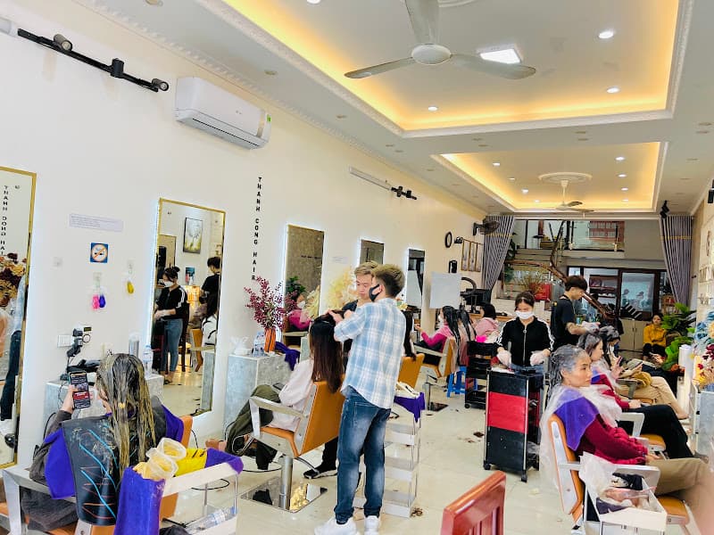 Ảnh bìa VIỆN TÓC THÀNH CÔNG CƠ SỞ CHÍNH PHỐ HỒ