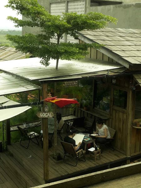 Ảnh bìa Local - Cafe & Vinyl