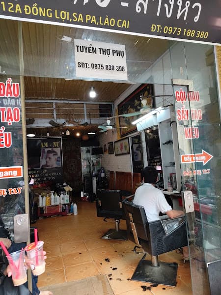 Salon tóc Tình Hương