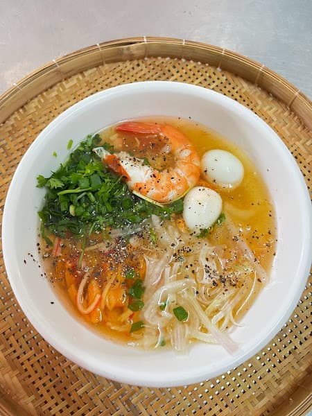 Hình ảnh Bánh Canh Cua 586 - Shrimp & Crab Noodle Soup - 4