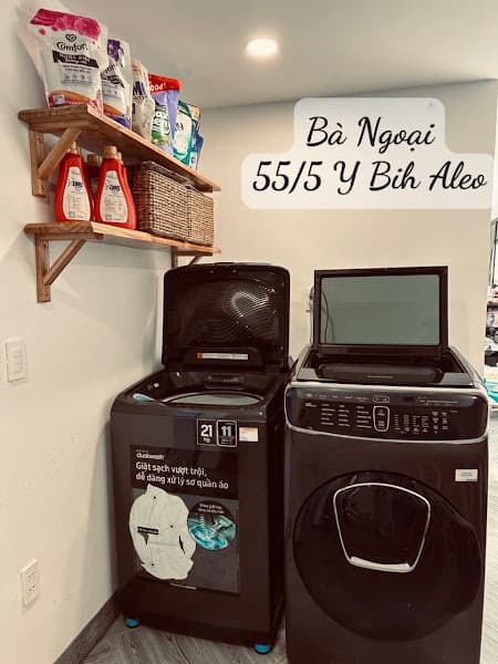 Hình ảnh TIỆM GIẶT ỦI BÀ NGOẠI - 3