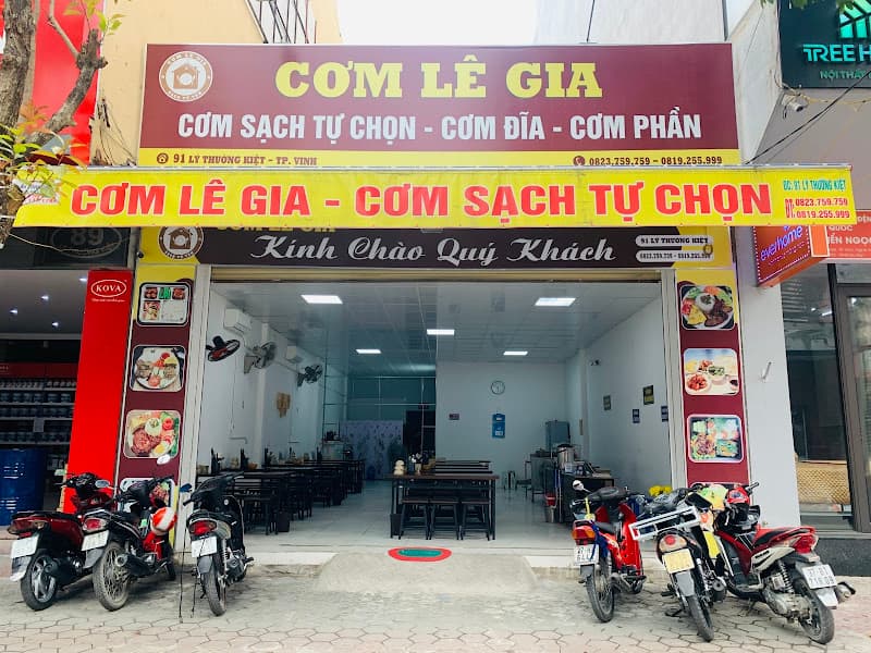 Cơm Lê Gia