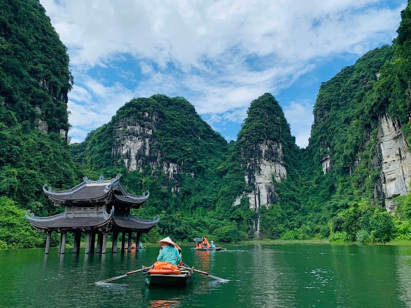 Khu du lịch sinh thái Tràng An