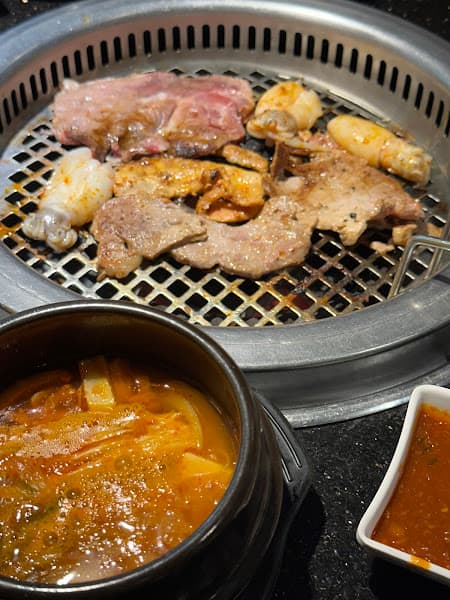 Hình ảnh Grill & Cheer Vincom Xuân Khánh - 2