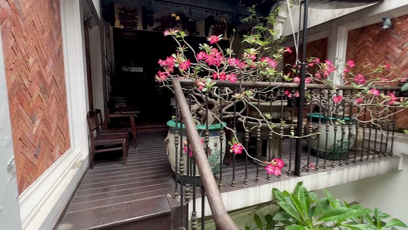 Hình ảnh Dong Kinh House (Tea & Coffee) Số 6 Yên Ninh Ba Đình - Hà Nội - 4