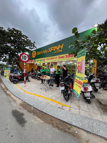 Ảnh bìa Bách Hóa Xanh Thăng Long (Chợ Hầm Nước)