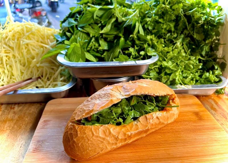 Hình ảnh Bánh mì Xíu Mại Đan Ninh (quận 8) - 2