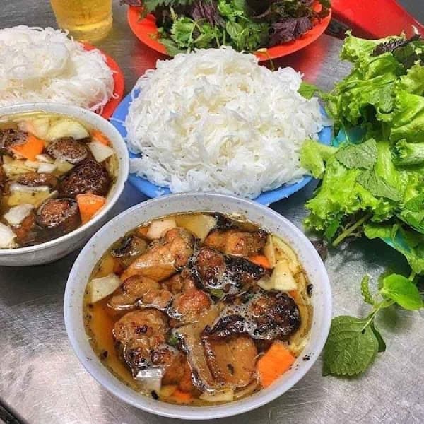 Bún chả bà hà