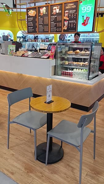 Hình ảnh Highlands Coffee GO Mall Huế - 2