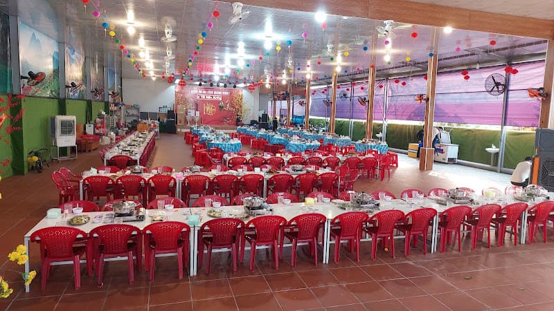 Quán ăn gia đình Quang Móm