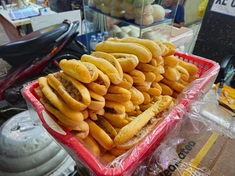 Hình ảnh Bánh Mỳ Cay Ông Già Khánh Nạp - 3