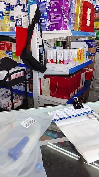 Hình ảnh Nhà Thuốc FPT Long Châu - 3