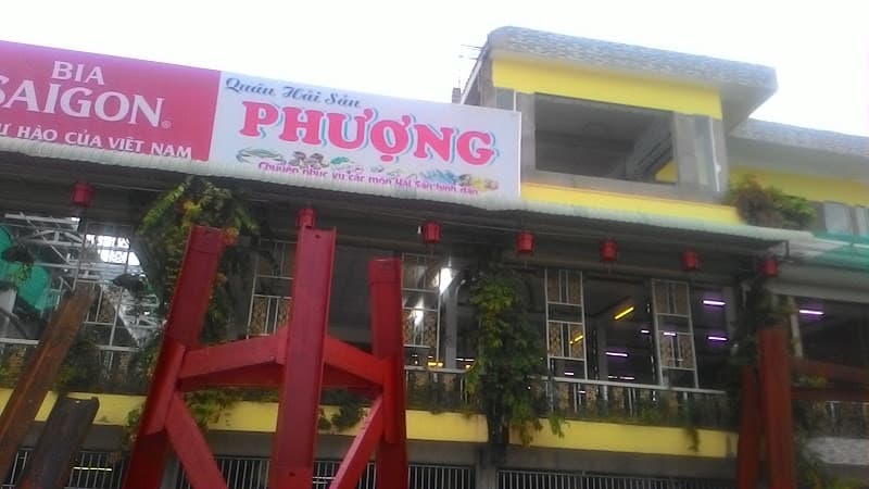 Quán Phượng