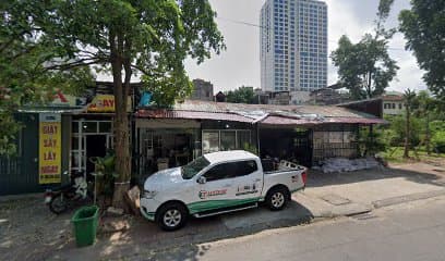 Tiệm Giặt Sấy Lấy Ngay Quang Sơn