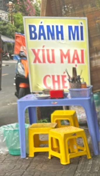 Hình ảnh Bánh mì Xíu mại Nha Trang - 3