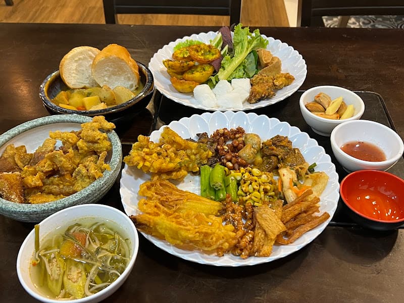 Hình ảnh Ẩm Thực Chay Thiện Tâm I Quán Chay Biên Hoà I Buffet Chay Biên Hoà - 2