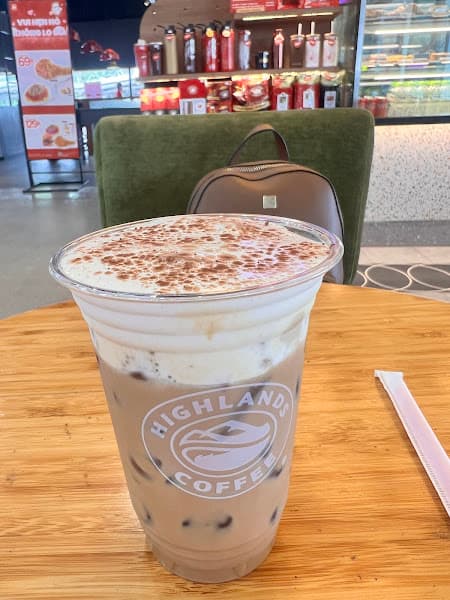 Hình ảnh Highlands coffee GO! Quảng Ngãi - 3