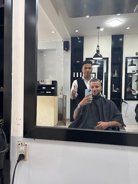 Hình ảnh Phantom Barber Shop & Spa - 4