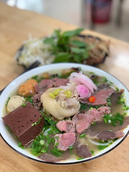 Hình ảnh Bún Bò Huế Quý Quyên Thái Nguyên - 5