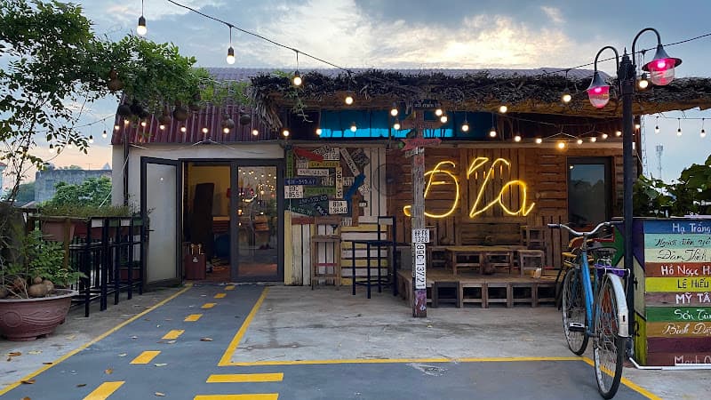 PHỞ THÌN + Cafe D'LA PHỐ HIẾN