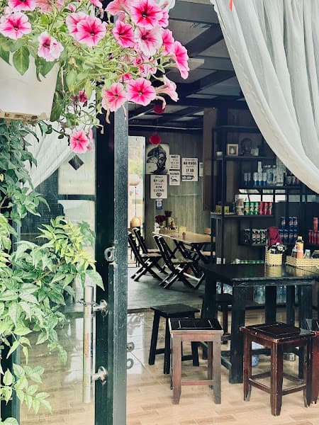 Quán Chay Tu Tâm (Tu Tâm Vegan foods & coffee)