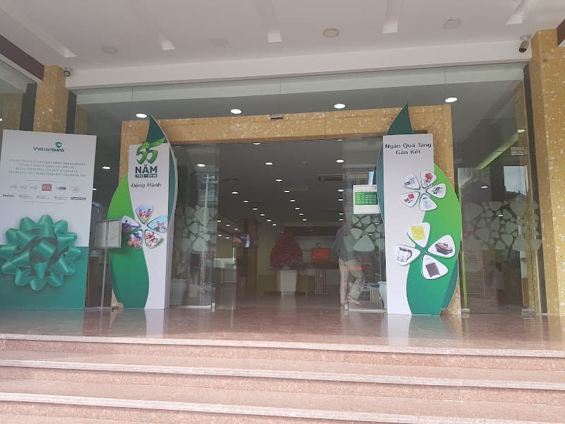 Hình ảnh Vietcombank Móng Cái - 5