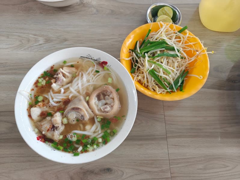 Hình ảnh Bánh canh Vĩnh Trung Mỹ Tiên - 2