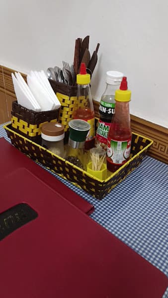 Hình ảnh Cafe on Thu Wheels and Restaurant - 2