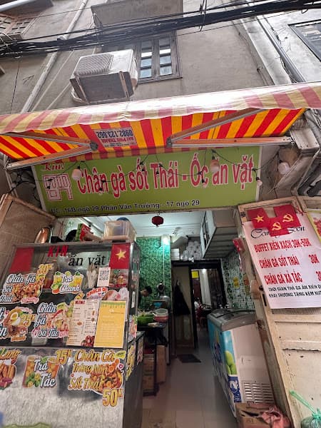 Kin! Ăn vặt- chân gà sốt Thái -Buffet xiên