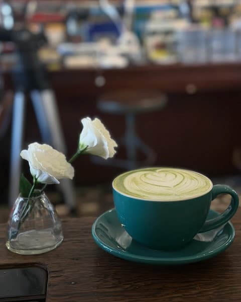 Hình ảnh Bicycle up Specialty coffee & Antique store - 4