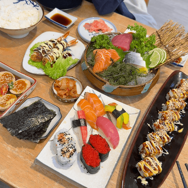 Hình ảnh EKI SUSHI - LẨU ĐẦU CÁ HỒI - XIÊN NƯỚNG - 4