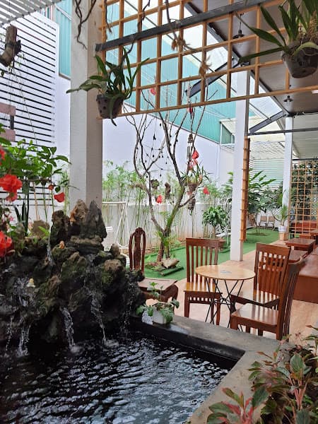 Hình ảnh The Full House Coffee & Tea - 3