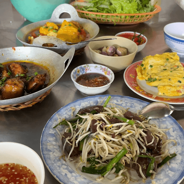 Hình ảnh Quán cơm Ba Trí - 4