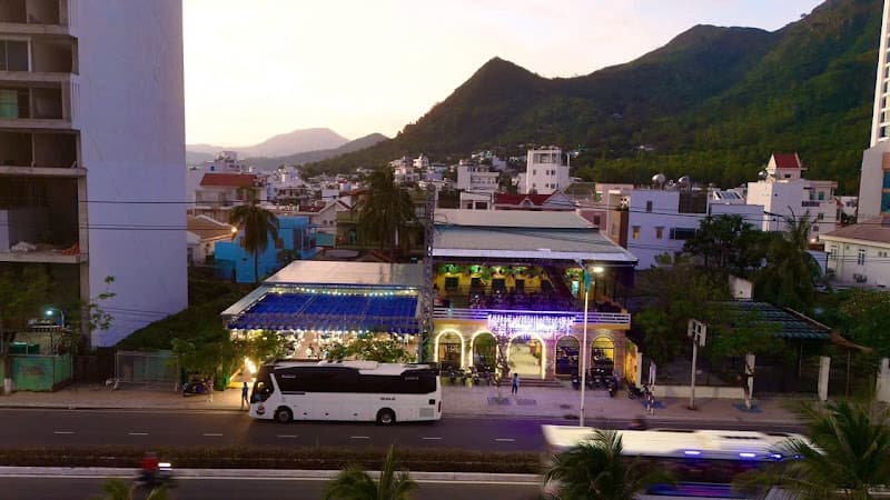 Hình ảnh NHÀ HÀNG LÀNG SEN NHA TRANG - NƯỚNG LẨU & CƠM ĐOÀN - 6