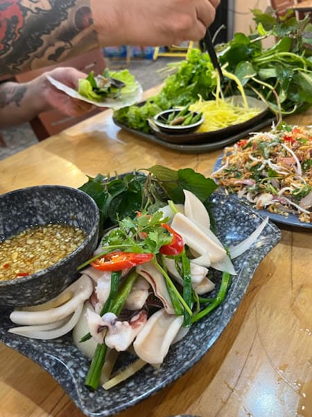 Hình ảnh Gỏi cá trích Trinh Đặng - 2