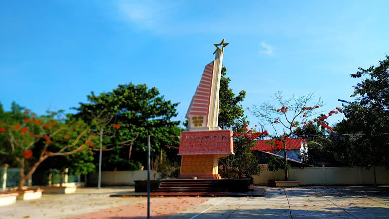 Di tích Chiến thắng Mương Khai Hiệp Hoà