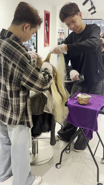 Hình ảnh Hai Stylist Đà Nẵng - 43b Nguyễn Thế Lộc - Salon Tóc Đà Nẵng - 3