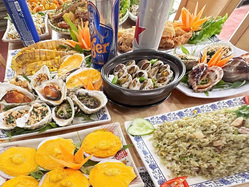 Hình ảnh Hải Sản ỐC NGON dời về 673 Nguyễn Kiệm, P9, Phú Nhuận - 2