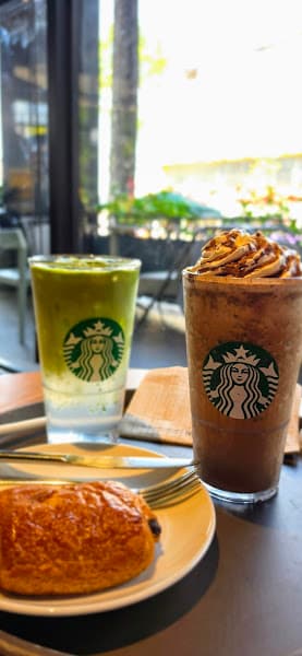 Hình ảnh Starbucks - Lakai - 2
