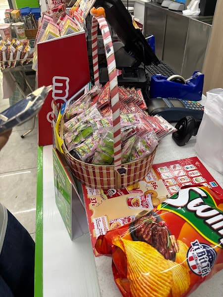 Hình ảnh FamilyMart - 3